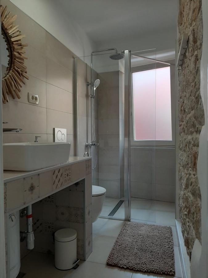 Apartment Lino - City Center Rovinj Bagian luar foto
